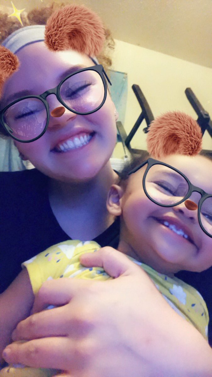 dustiiii_19's tweet photo. Just a girl and her best friend ❤️ #almost11months https://t.co/vy1jsevtbs