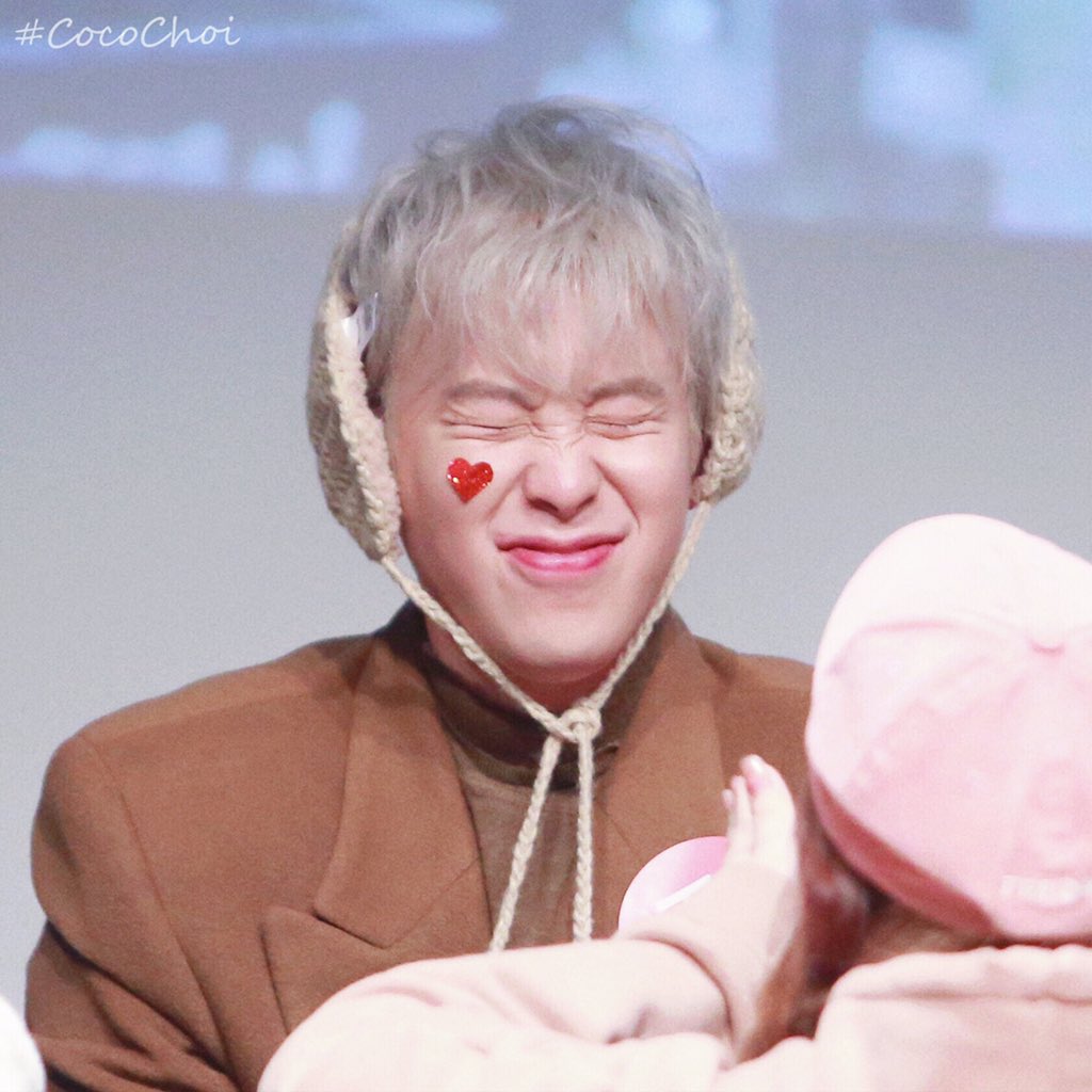 CHOIMH2202's tweet photo. 0️⃣2️⃣0️⃣2️⃣생일축하해😆🎂✨
#블락비 #피오 #표지훈 https://t.co/iFjcUupqB1