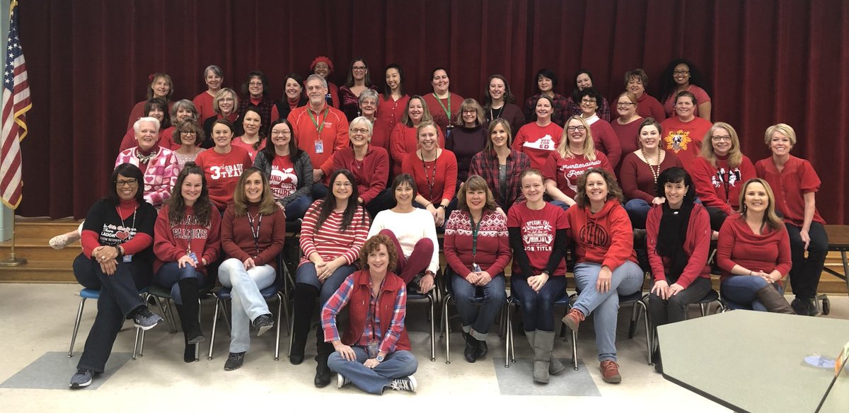 ChristineMcbert's tweet photo. Evergreen Elementary goes red!! #RedForEd , #GoRedforWomen , @EESMaher https://t.co/0FCYt5FHsQ