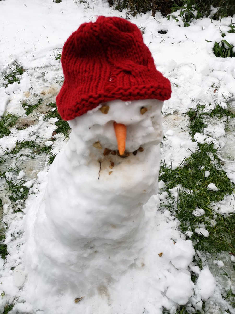 We built <a href="/RedRubyEvents/">Red Ruby Events</a> #snowman a fun #TeamBuildingActivity #snowday #EventProfs #snowuk
