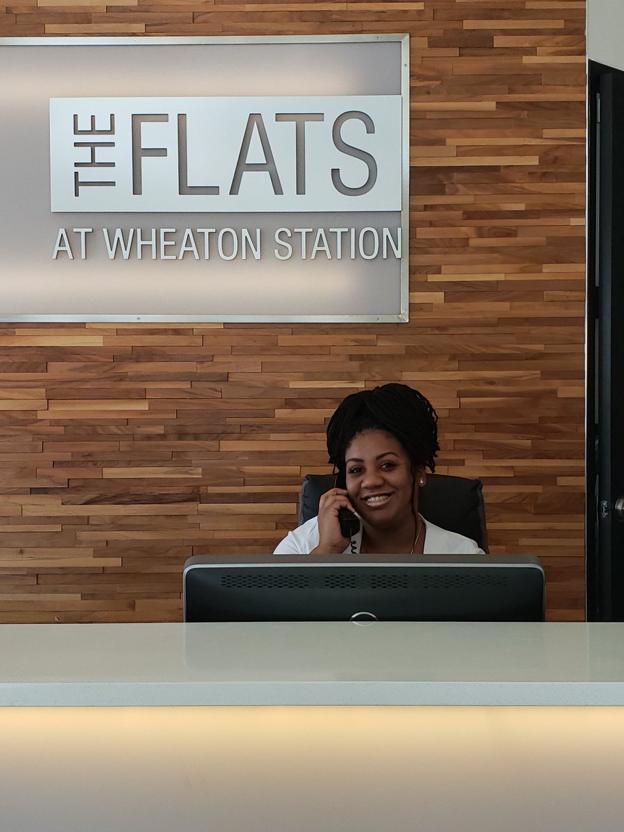 FlatsatWheaton1's tweet photo. Say hello to Sheree, our amazing Leasing Professional. In her spare time she loves traveling, spending time with family and she's obsessed with hair. Come by and see Sheree today! https://t.co/pUsqHUz9hh