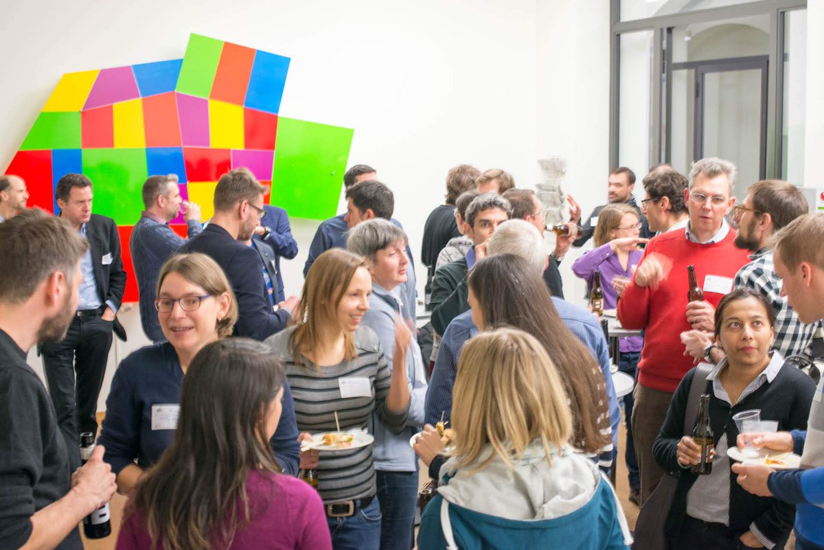 Photos vom gestrigen GeoBeer in Bern:

<a href="/GeoBeerCH/">GeoBeer</a> Den Link zum Album wird nächste Woche von @KKGEO_CCGEO bereitgestellt.