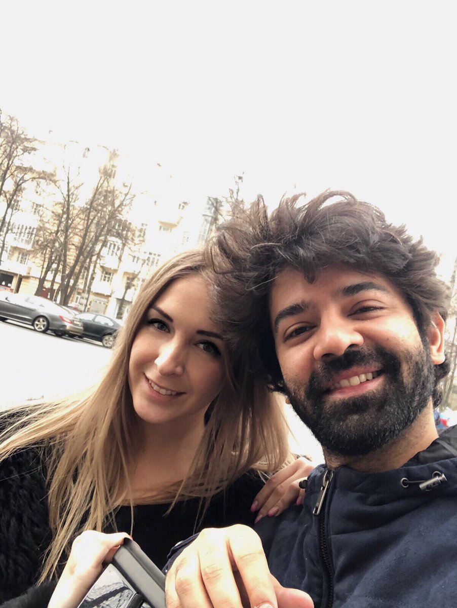 RonnieReynar's tweet photo. With very handsome and very intelligent @BarunSobtiSays 🥰 Thank you for coming! 🙏🏻
@IndianFilmsRus https://t.co/rO2p3zRfAt