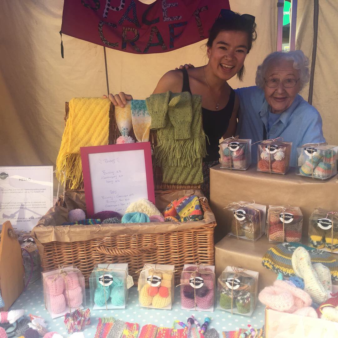 TheSpaceCraft1's tweet image. Thinking back to when we were selling woolly hats in a heatwave! ☀️ 

Hoping all those handmade woollies are helping to keep little heads warm and snug today! ❄️ @WN_FEAST @NorwoodForum @wnorwoodlibrary #community #craft #knitting #babygifts