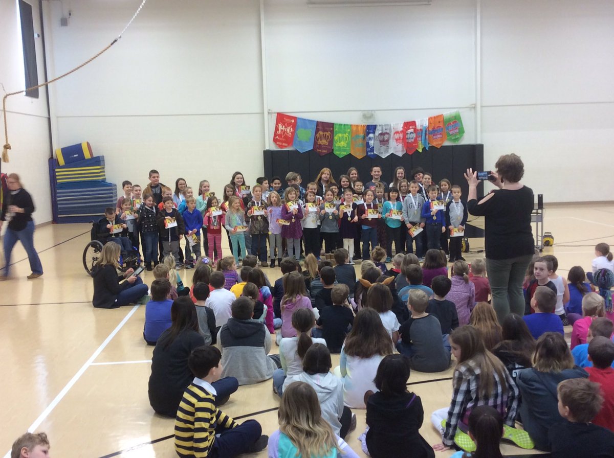 MrsCook5EE's tweet photo. Congrats to all of the Elkhorn students for second quarter perfect attendance! #ESSDExcels https://t.co/O3lyqHP66P