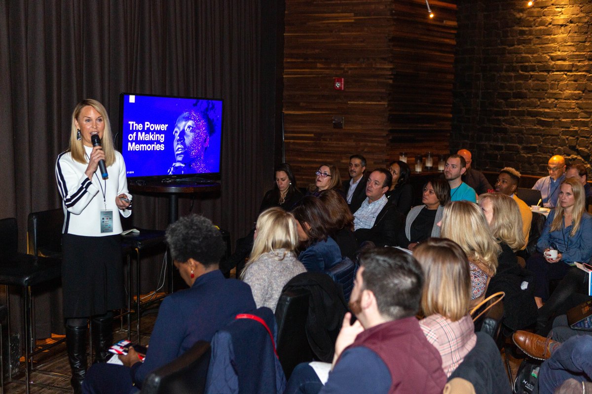 BrandInnovators's tweet image. Live @ #BISummit: @GMRMarketing&apos;s #CameronWagner delivering an engaging keynote on the undeniable value of emotions when it comes to Experiential Marketing 🤩#BeyondData #SBLIII #SuperBowl