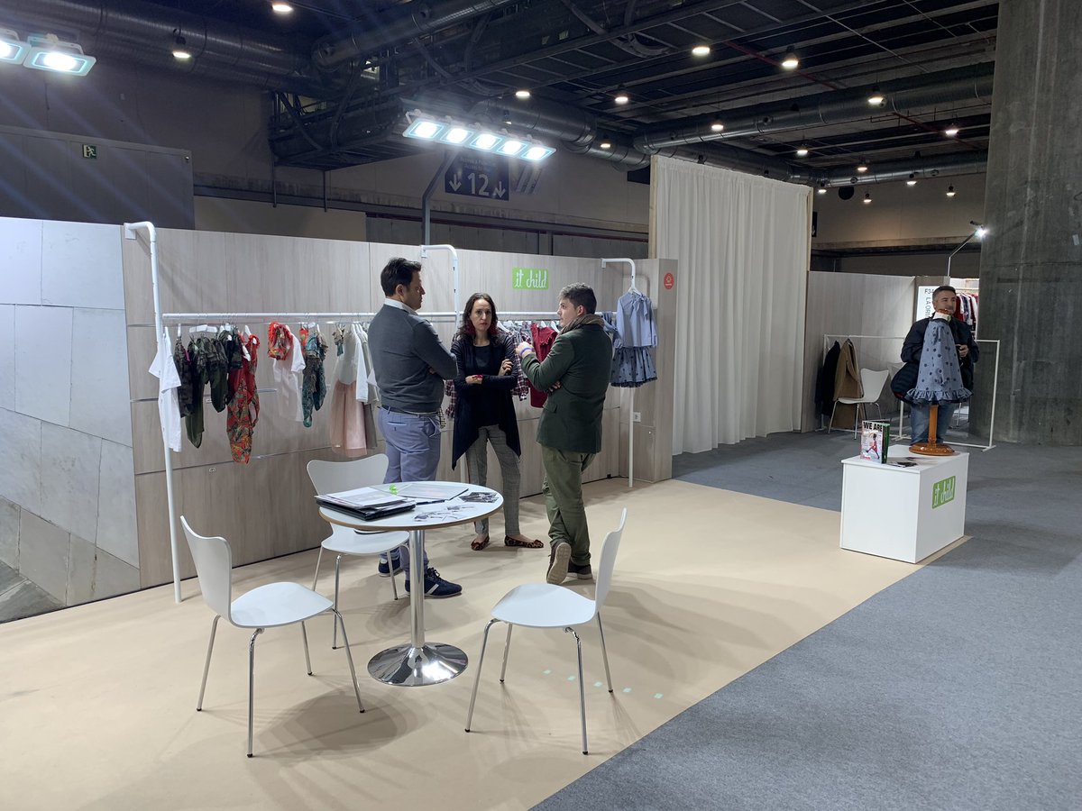 minervaalonso81's tweet photo. Ahora en FIMI, Feria de Moda Infantil, #ItChild  #MiMenina @GranCanariaMC @GranCanariaCab Tratando de incorporar nuestras firmas en mercado español. Seguimos!!! https://t.co/cl4e1HPyfu