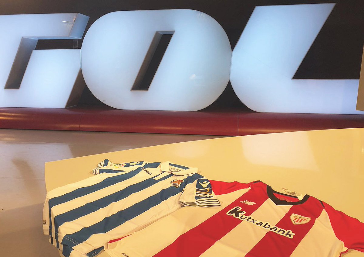 bar_tv's tweet photo. 🎁 REGALAZO 🎁

👕 ¿Quieres la camiseta de la @RealSociedad o del @AthleticClub?

❤ Sigue a @Gol 

🔄 Haz RT

🔝 Dinos cuál quieres junto a #DerbiVascoEnGol

🎖 Dos ganadores

⏰ 16:15 | El duelo de Anoeta se ve en DIRECTO en #GOL 

👀 Vívelo aquí 👉 https://t.co/mBOYtIPCRQ https://t.co/roF0UeBhrI