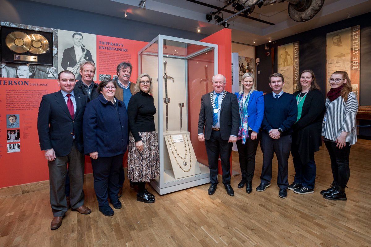 ClonmelBD's tweet photo. Unveiling of the Restored Clonmel Regalia on 16th Jan 2019 #COUNTYMUSEUM @tipperarymuseum @MayorMolloy @Siobhan_Ambrose @cllrmmurphytipp @cllrmariemurphy @Catheri18788721 @martin_lonergan @TipperaryCoCo @VisitTipp @CTChamber @TippFM #CLONMEL https://t.co/naolUnOgC2