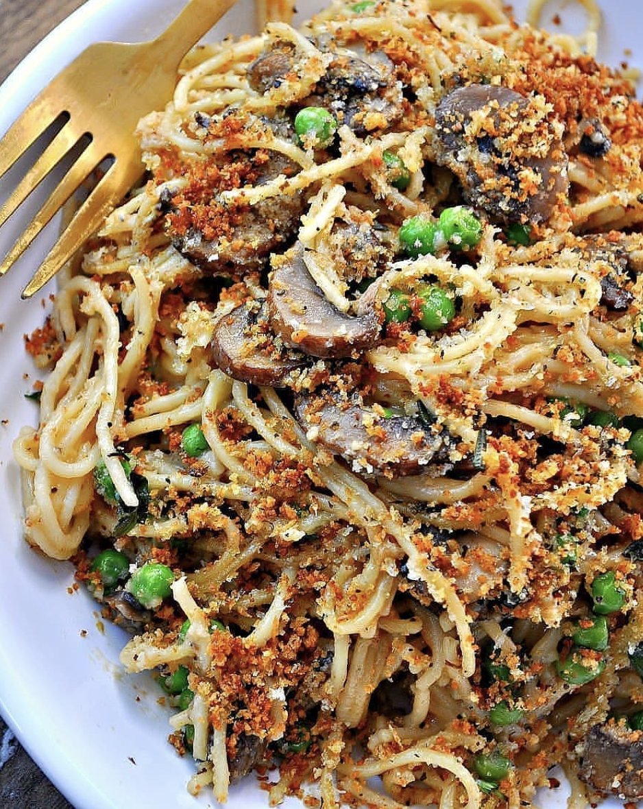 the_feedfeed's tweet photo. Weeknight dinners made easy with @rabbitandwolves' One Pot Mushroom and Pea Pasta!

Get the recipe: https://t.co/S2iLqlM3fG

#feedfeed #recipe #pasta #dinners #weeknightdinners #mushroom #pasta #onepotdinners https://t.co/dtDxQIxWwh