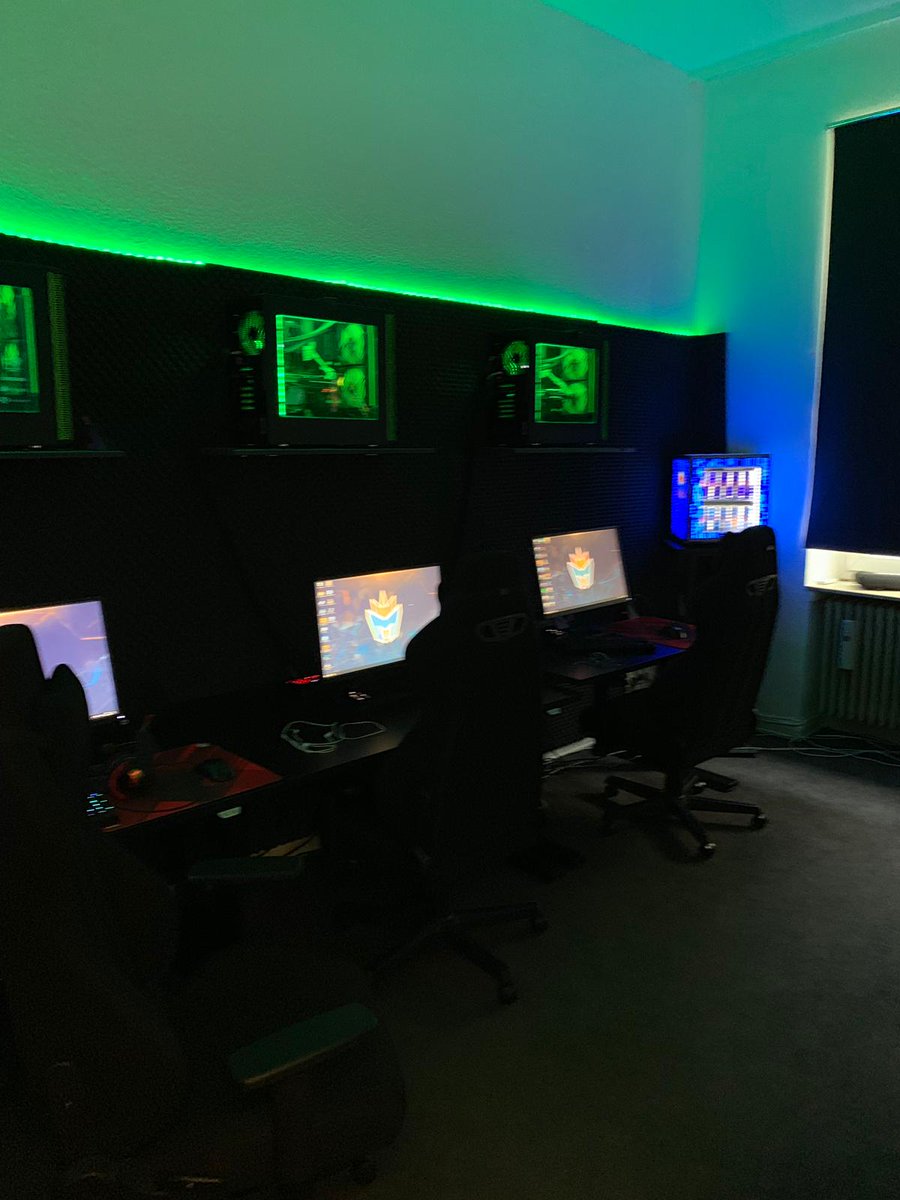 cryn_r6's tweet photo. Like i said...  It can only get better 😍 
Totally hyped to play with ma boiiis!! 

@HEADONcs thanks for the opportunity! https://t.co/ipMtBYLnxe