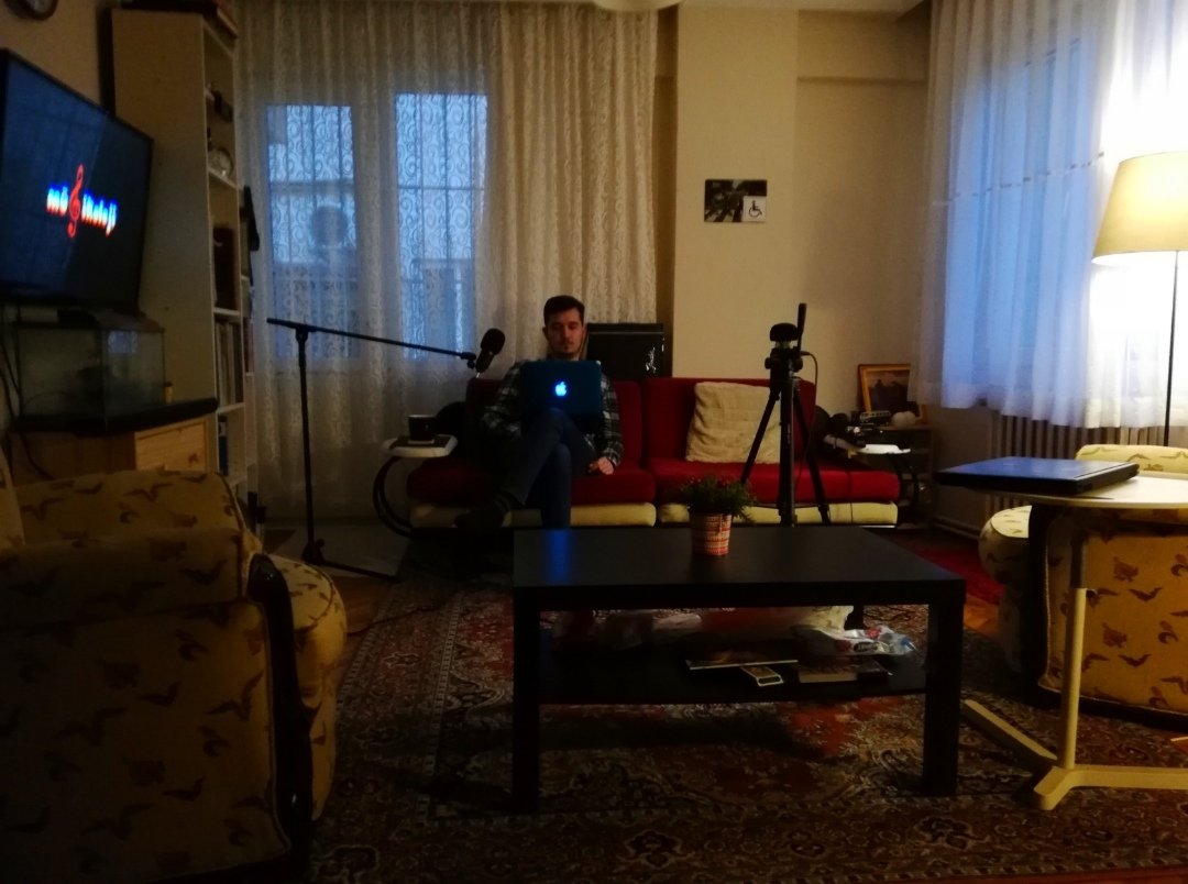 Hasan Barış Gemici ile İstanbul Teknik Üniversitesi, Türk Musikisi Devlet Konservatuvarı, Kompozisyon(Bestecilik) bölümü hakkında konuşacağız. Çok yakında Spotify'da!