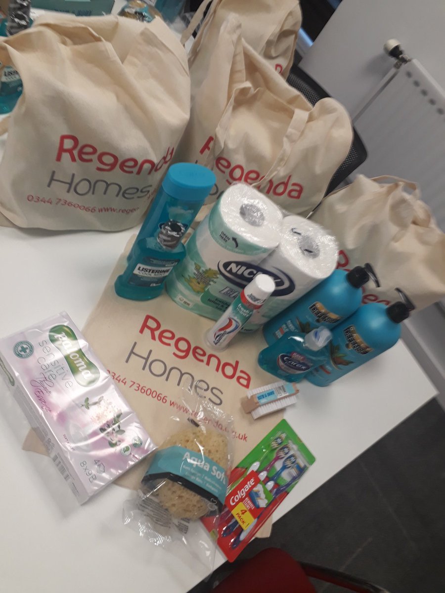 All packed and ready <a href="/TheRegendaGroup/">The Regenda Group</a> #NewTenants  #LettingsProject <a href="/emilyjmathias/">Emily Mathias</a>  @SteveB_Regenda <a href="/CJBrennan/">Chloe Brennan-Ward</a>