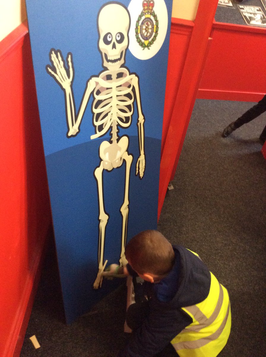 Y6stradbroke's tweet image. All the children and even the grown ups had a super day learning about the emergency services! #TeamYear1 @StradbrokePri