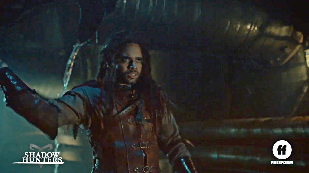 BasicShadowStuf's tweet image. #Shadowhunters trailer breakdown… WHO IS THIS??!

Watch the entire trailer: youtube.com/watch?v=K3Th2B…