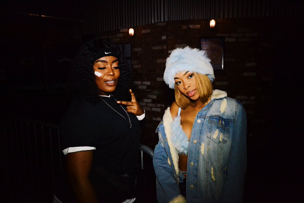 Aston_ACS's tweet photo. As we come to the end of the first week of term we thought it is a perfect opportunity to #throwback to our #ACES2018.
Thank you to everybody who came out, especially those who dressed up for the 90’s v 00’s theme.
#throwback #ACES2018 #ACS #AfroCaribbean #Aston #90’s #00’s https://t.co/oS6CAq1IPB