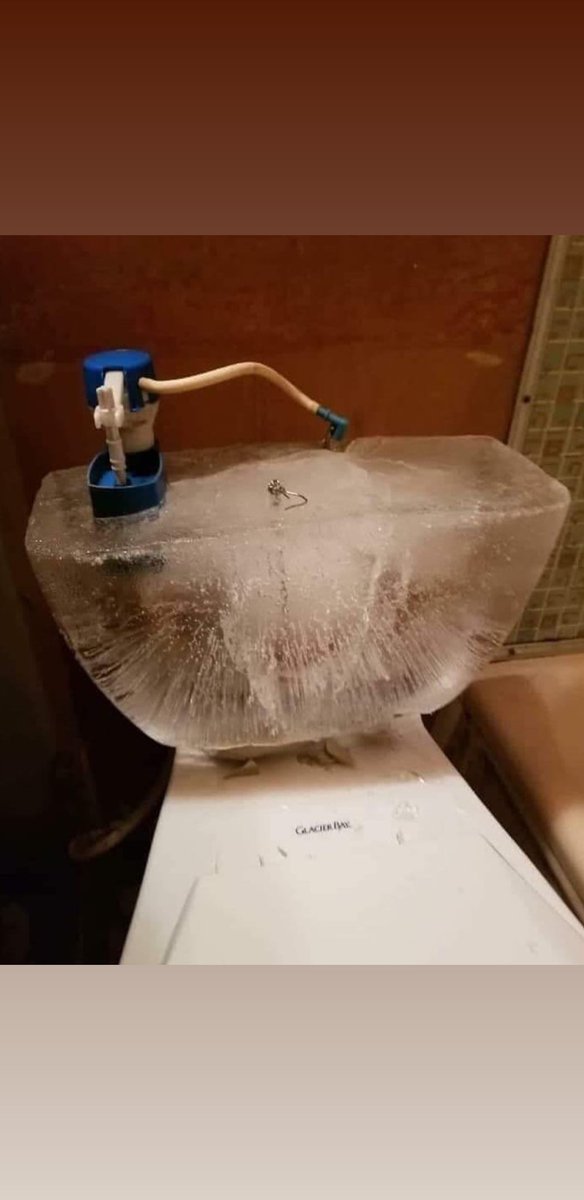BiegPlumbingSTL's tweet photo. #polarvortex2019 diaries 😳 #plumbinglife👷 #polarvortexproblems https://t.co/B9PoU75rh7