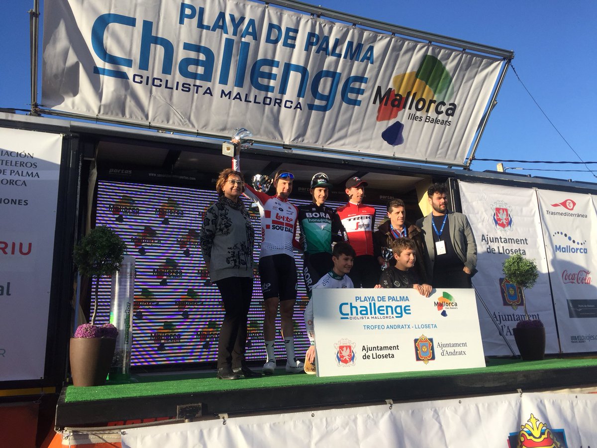 Podium Trofeo <a href="/AjAndratx/">Ajuntament d'Andratx</a> - <a href="/AjLloseta/">Ajuntament Lloseta</a> :
1- <a href="/EmuBuchmann/">Emanuel Buchmann</a> 
2- <a href="/Tim_Wellens/">Tim Wellens</a> 
3- <a href="/BaukeMollema/">Bauke Mollema</a> 
#ChallengeMallorca