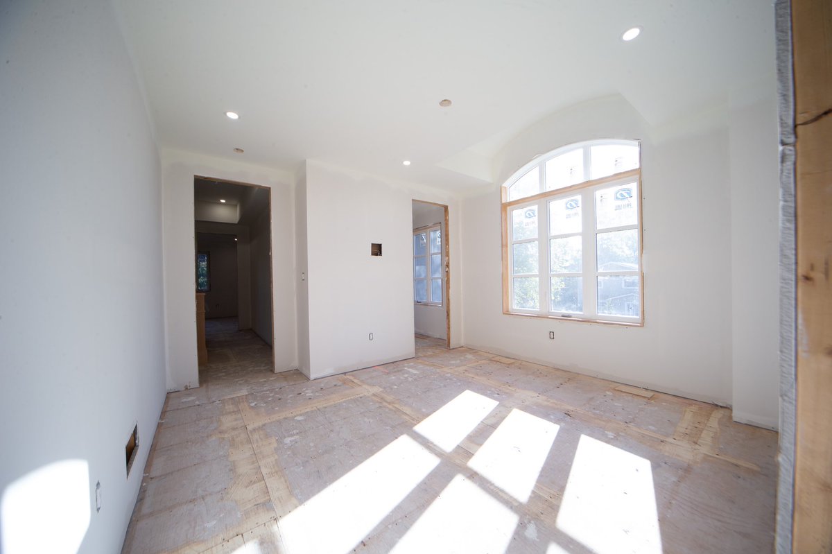 The Florentine - Tour one of three available Executive Custom Inspired Homes at Regency Collection, this Saturday (02.02.19) and Sunday (02.03.2019). See, feel and touch the extraordinary bespoke design and craftsmanship.
•
Open House - 65 Academy Street - 12:00PM to 5:00PM.