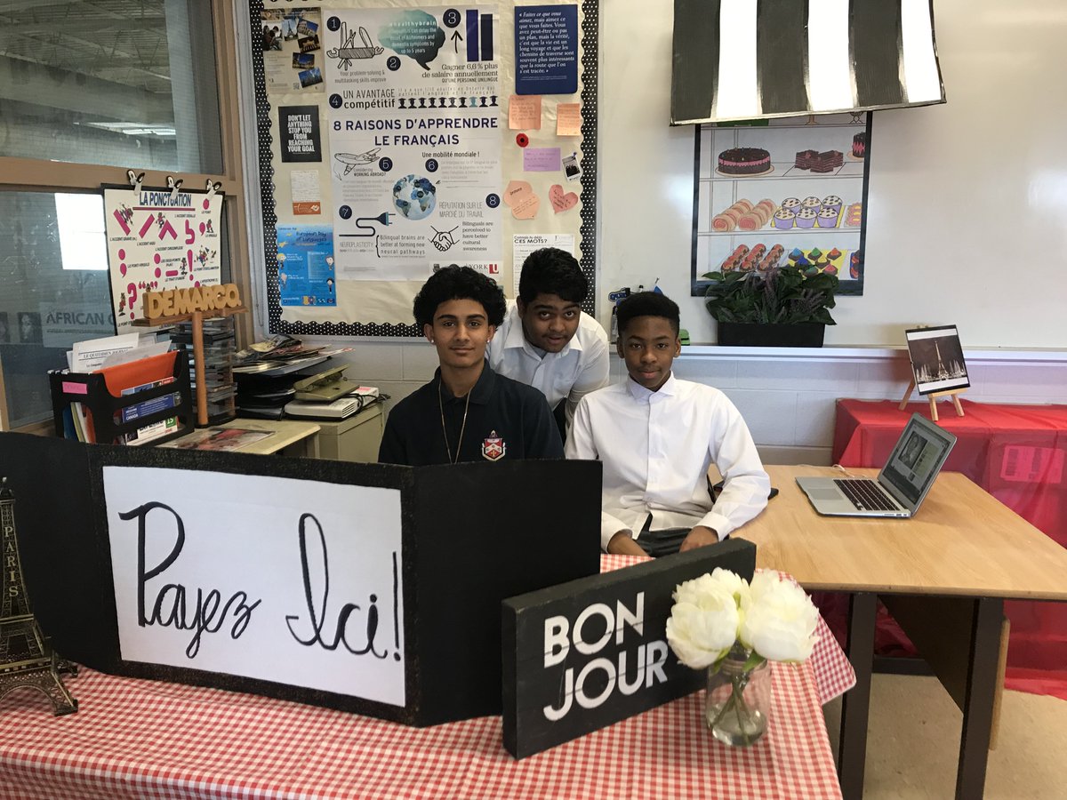 TCDSB's tweet photo. Grade 9 AP French students from @fatherhenrycarr celebrated French language &amp; culture at their ‘Cafe Zaï Zaï’. Students welcomed guests, speaking French and encouraging them to enjoy some cuisine, as students and staff were immersed in the culture. #CarnavalTime https://t.co/ezUwpPRcZd