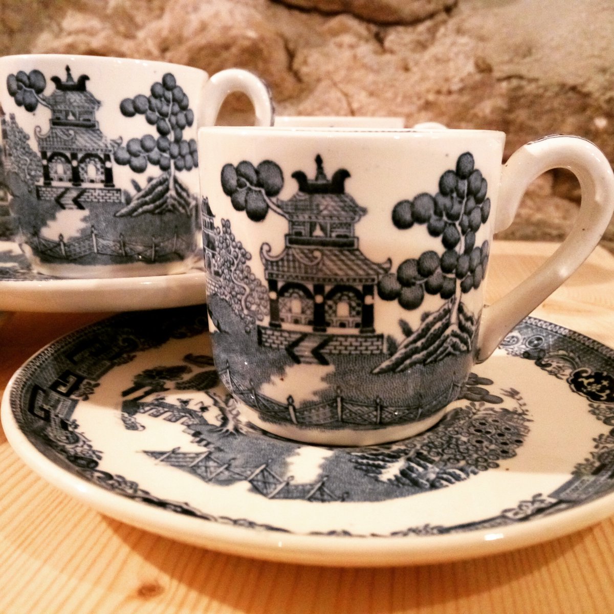 #wedgwood #willow #china #coffeecup #lovers of #blueandwhite #englishpottery #britishthings #britishthings🇬🇧