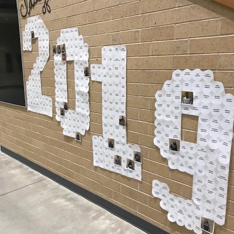 Seniors: pictures of your peers have been added!!  Stop by or fill out this short form once you have been accepted/enlisted so your picture can be added!! 🥳
CONGRATS!!  👩‍🎓👨‍🎓  
Thank you, Ms. Sab
goo.gl/forms/akqdoqpg…