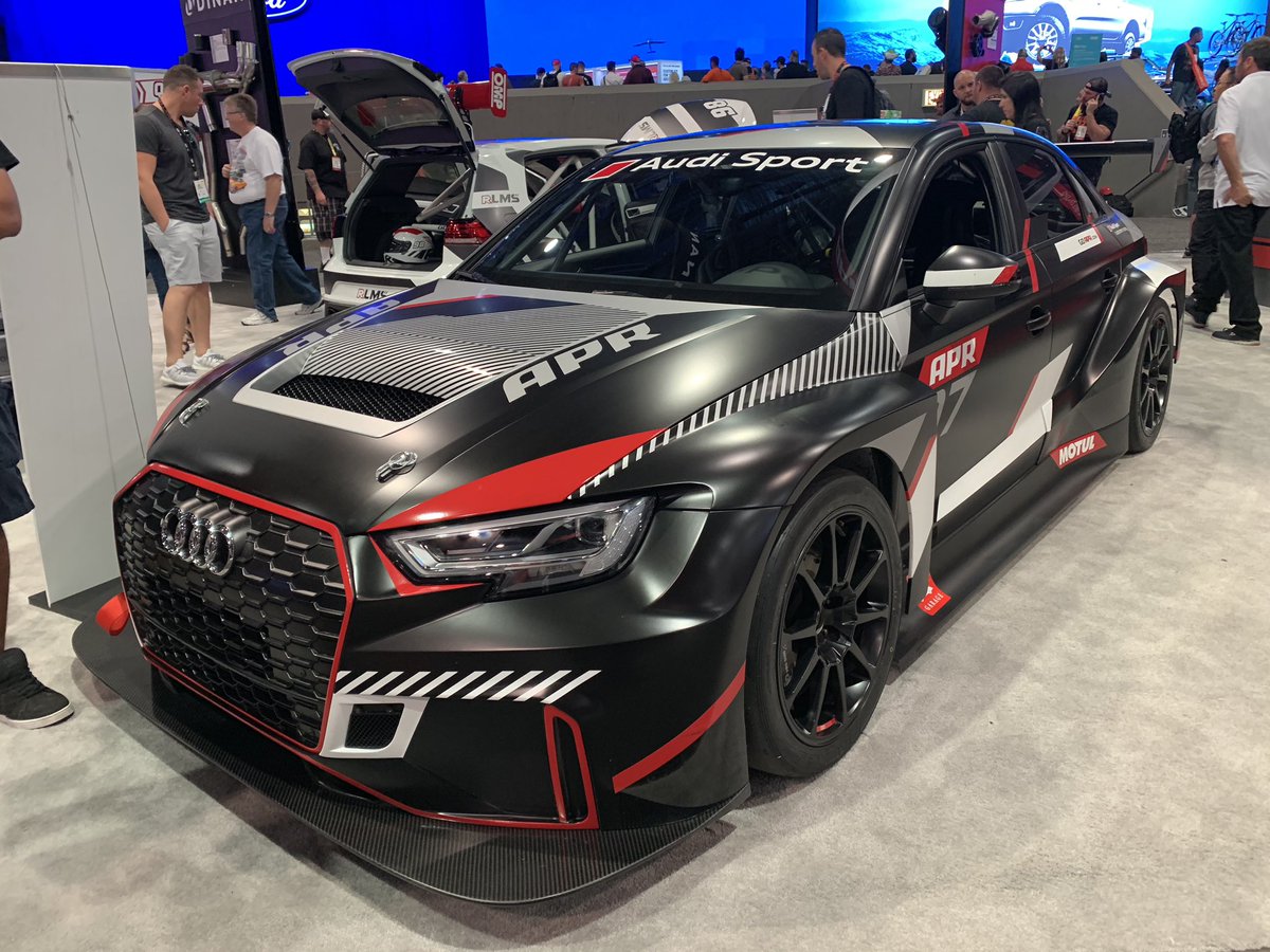 Hanmar's tweet photo. Here’s the #caroftheday , enjoy! 

#sema #semashow2018 #semashow #vegas #lasvegas #hotrod #musclecar #streetmachine #customcar  #streetrod #horsepower #carshow #audi #audisport #rallye #rallyecars #import https://t.co/qBi2ksOafs
