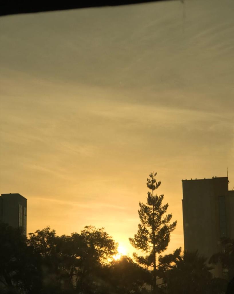 A beautiful day to honor our heroes.
#HeroesDay2019 #Rwanda #Kigali #sunset