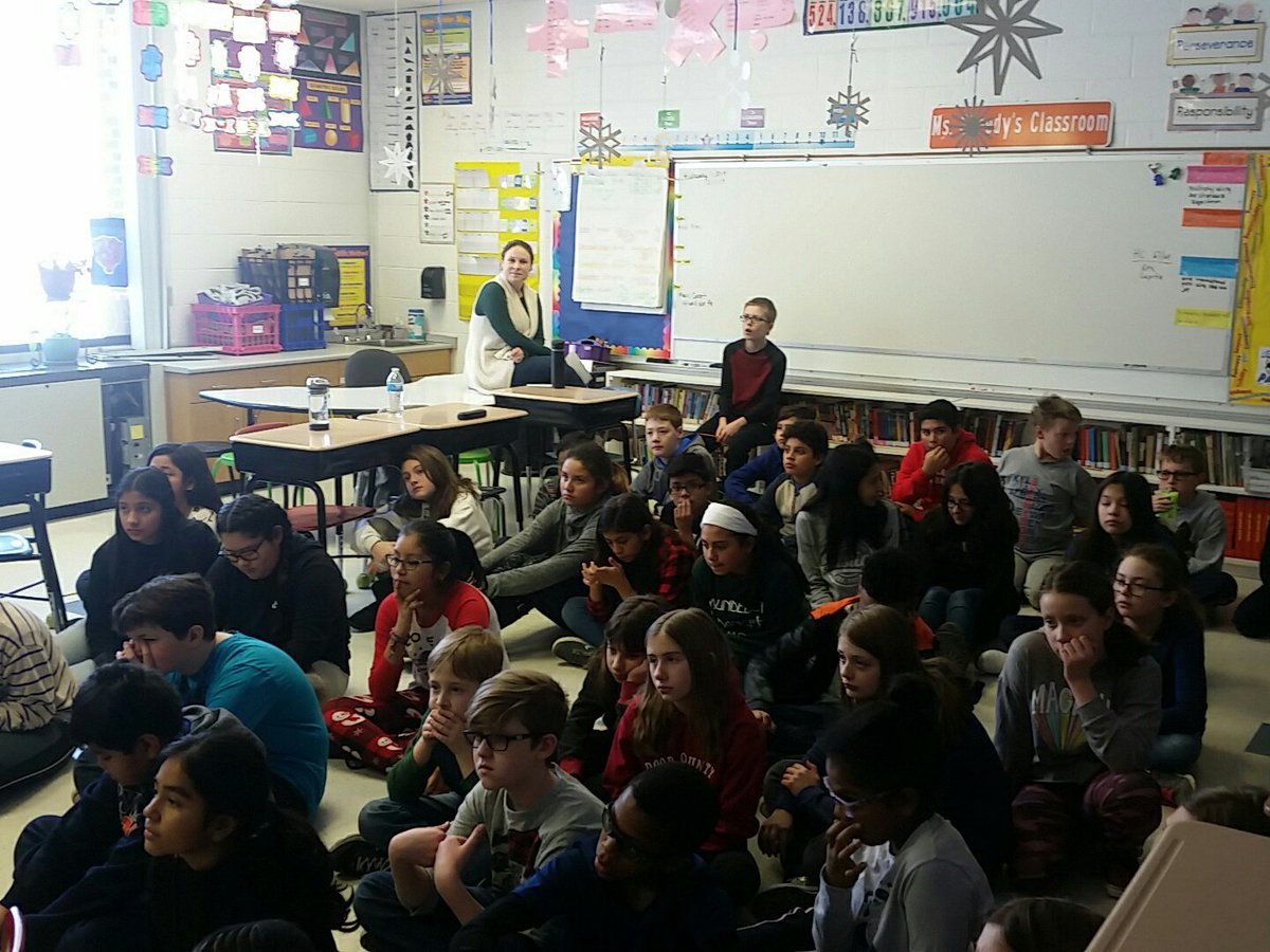 tsheedyPC's tweet photo. #WorldReadAloudDay Thank you #SusanRoss for sharing you ideas with us. Can't wait for #searchingforlottie #d75learns #mgwolves https://t.co/909LSdJdpQ
