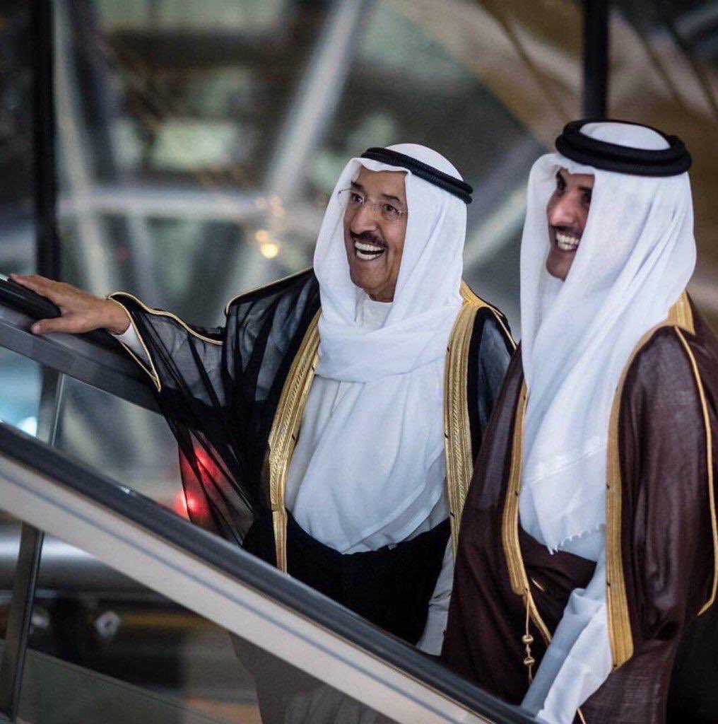 عاجل/ سمو أمير البلاد يُهنئ أمير #قطر الشيخ تميم بن حمد آل ثاني بمناسبة فوز منتخب قطر ببطولة كأس آسيا.. ومثمناً الجهود الكبيرة التي بذلتها #الإمارات والإمكانيات التي وفرتها لإنجاح هذه البطولة.

 #كأس_آسيا2019  #قطر_اليابان
 #لأجل_قطر  #AsianCup2019
#نهايي_كاس_اسيا_2019