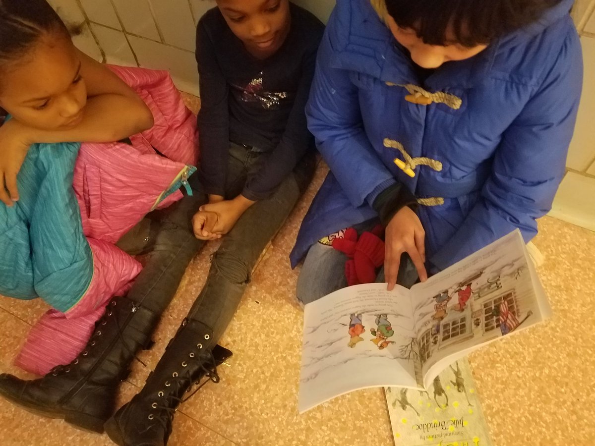 Elmwoodlibrary's tweet photo. @elmwoodes #ReadAloudDay 2019 is here! @BaltCoPS @BCPSLMP @jeffrey_hogan @JaneLichter https://t.co/8vQIzK37aO