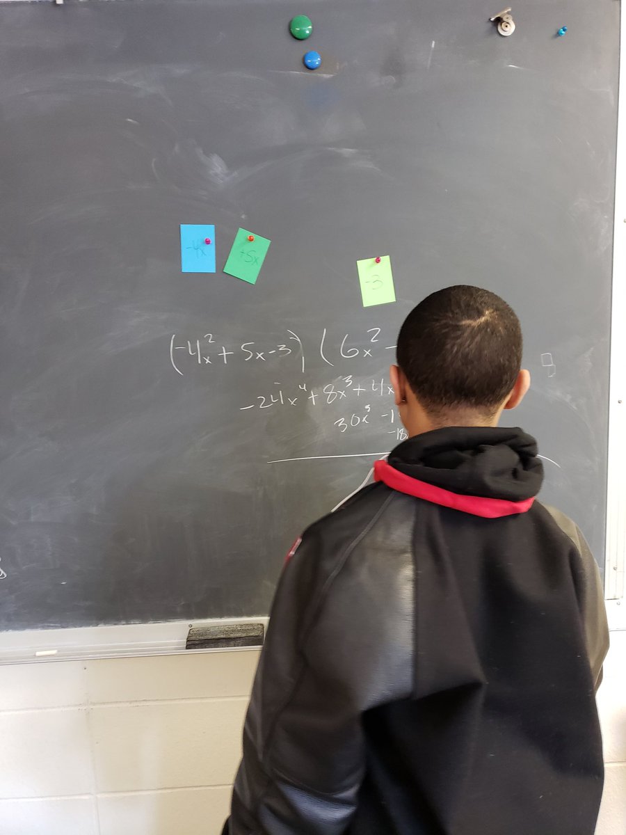 ColonisMath's tweet image. Algebra 1 students learning extended distribution! #KinestheticLearners #TactileLearners #VisualLearners @jeff_principal @BronchoFB