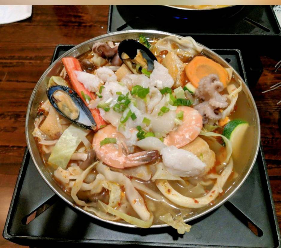 It's Friiiiiiiiiday! Spice things up a little (or a lot). ♨️🌡

📸: Andrew D.