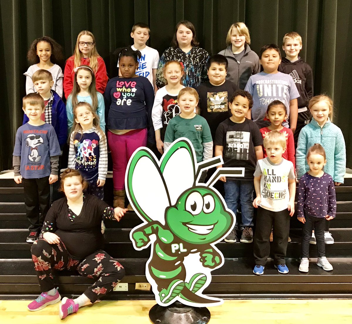 <a href="/PineLevelES/">PineLevelES</a> #Dependability students for January.  Buzz is very proud of them!! #PLGreenHornets #NoJoFamily