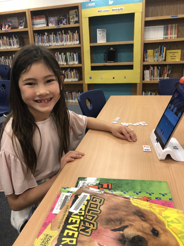 Ms_BrogdonBCE's tweet image. We ❤️ BOOKS &amp;amp; OSMO! #friyay @BCE_BlueJays #soaringinsecond