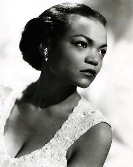 SweetVanLoan's tweet photo. Happy #BlackHistoryMonth! One of my childhood heroes was the unique and fearless Eartha Kitt. She was more than a performer, she was an outspoken civil rights activist unafraid to be herself and unbothered by others doing the same. #blackhistory #myhero … https://t.co/yDvhvDB7SG https://t.co/NVer48oBgc
