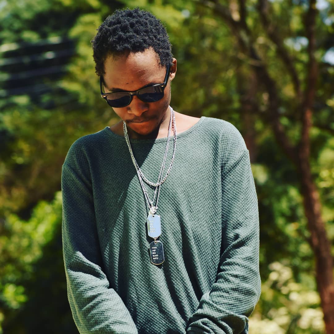 KenyanCharts's tweet photo. @Swallehgeffor has a new Video #ChekiMe Playing now on youtube. #Budget2019
#TeamAlex #DigitallyFitT
https://t.co/1RnXCTyYAx https://t.co/pC0RWRlgg2