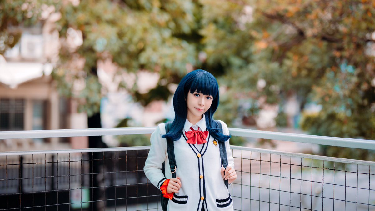 skauramomo's tweet photo. 嗨☀️
你也常搭公車上下學嗎？  #ssssgridman #電光超人グリッドマン GRIDMAN #gridmanssss #六花 #寶多六花 #jk #jkcosplay #jkgirl #電光超人グリッドマン #電光超人 #ssss  #sssscosplay https://t.co/nxdW9FcWXm