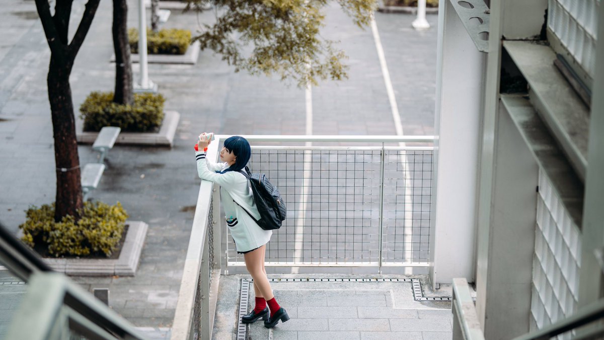 skauramomo's tweet photo. 嗨☀️
你也常搭公車上下學嗎？  #ssssgridman #電光超人グリッドマン GRIDMAN #gridmanssss #六花 #寶多六花 #jk #jkcosplay #jkgirl #電光超人グリッドマン #電光超人 #ssss  #sssscosplay https://t.co/nxdW9FcWXm