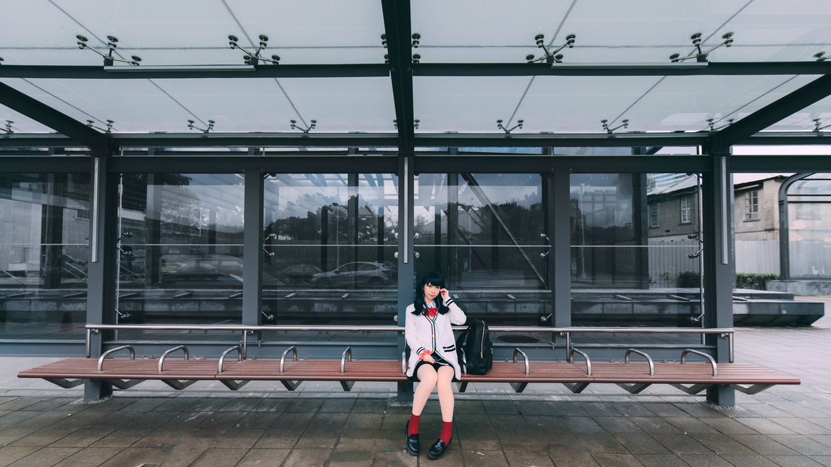 skauramomo's tweet photo. 嗨☀️
你也常搭公車上下學嗎？  #ssssgridman #電光超人グリッドマン GRIDMAN #gridmanssss #六花 #寶多六花 #jk #jkcosplay #jkgirl #電光超人グリッドマン #電光超人 #ssss  #sssscosplay https://t.co/nxdW9FcWXm