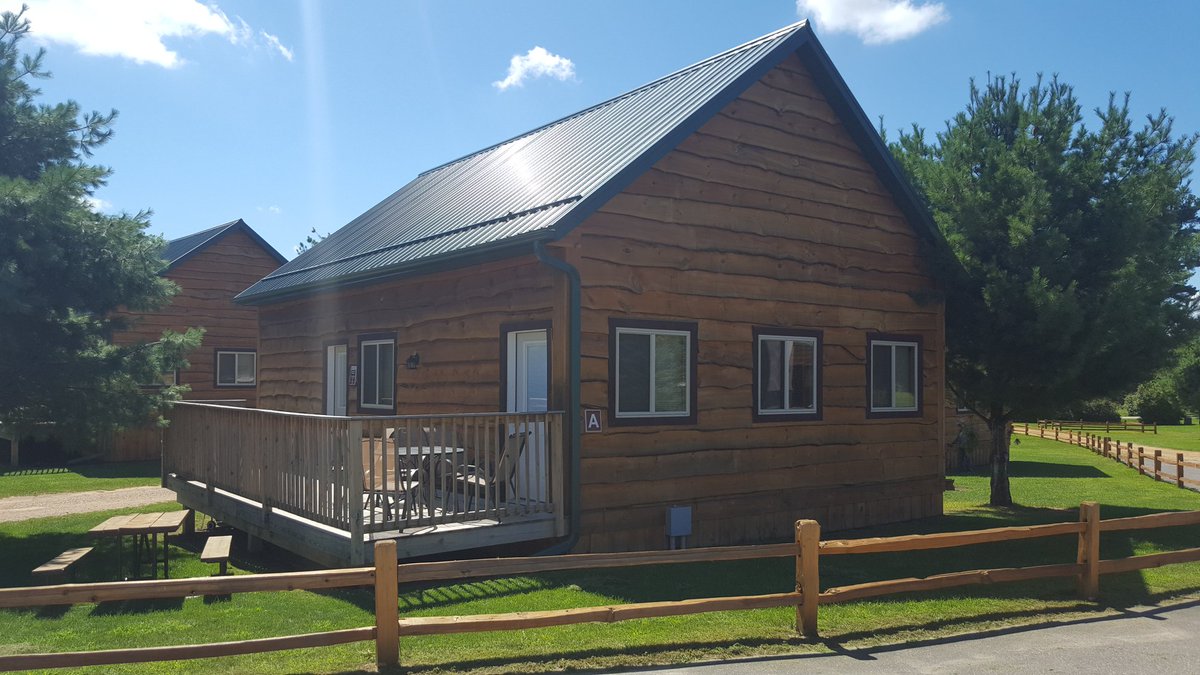 edgeodells's tweet photo. Weather is warming up, its Friday February 1st, just a little over 3 months until our season! Did you book your site or cabin yet?! #whatareyouwaitingfor #nobettertimethannow #campingfever #summer2019 #wisdells #travelwisconsin #eod https://t.co/6UxPyIxrEw