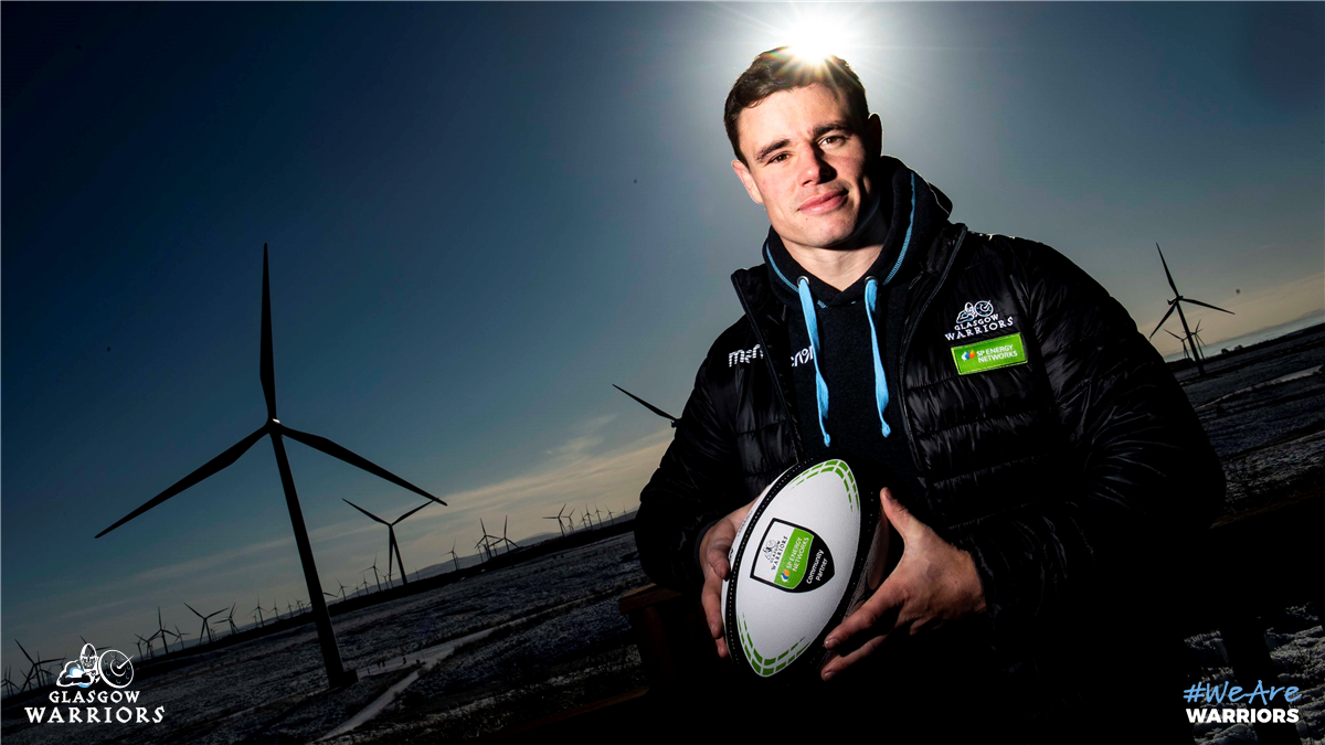 GlasgowWarriors's tweet photo. 🏆 Lee Jones was at Whitelee Windfarm today to help launch the SP Energy Networks Warriors Championship, which gets underway on Wednesday at Scotstoun #SPENRugby https://t.co/om7aBJIZDT
