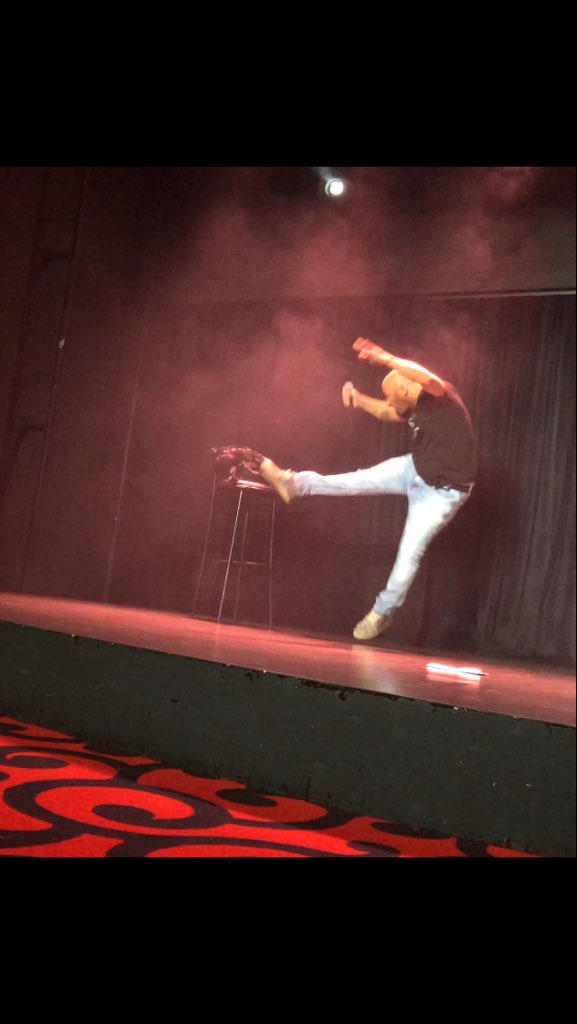 FortunaStephane's tweet photo. Super spectacle #larobase #standup #lepiafhumoriste https://t.co/wfFlawbJ7u