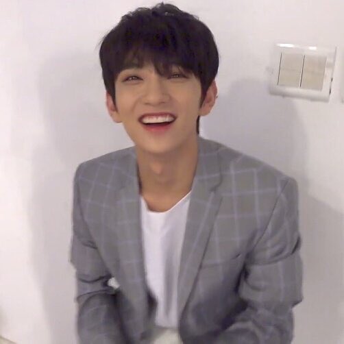low quality joshua tweet media