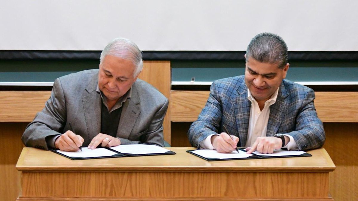 mrikelme's tweet photo. En #Torreón, llevamos a cabo la Firma del Convenio de Colaboración entre el Museo Arocena y el Gobierno de Coahuila, con la finalidad de trabajar en conjunto y seguir impulsando el desarrollo del arte, la historia y la cultura regional que distinguen a este recinto. https://t.co/kcx0yQOdBu