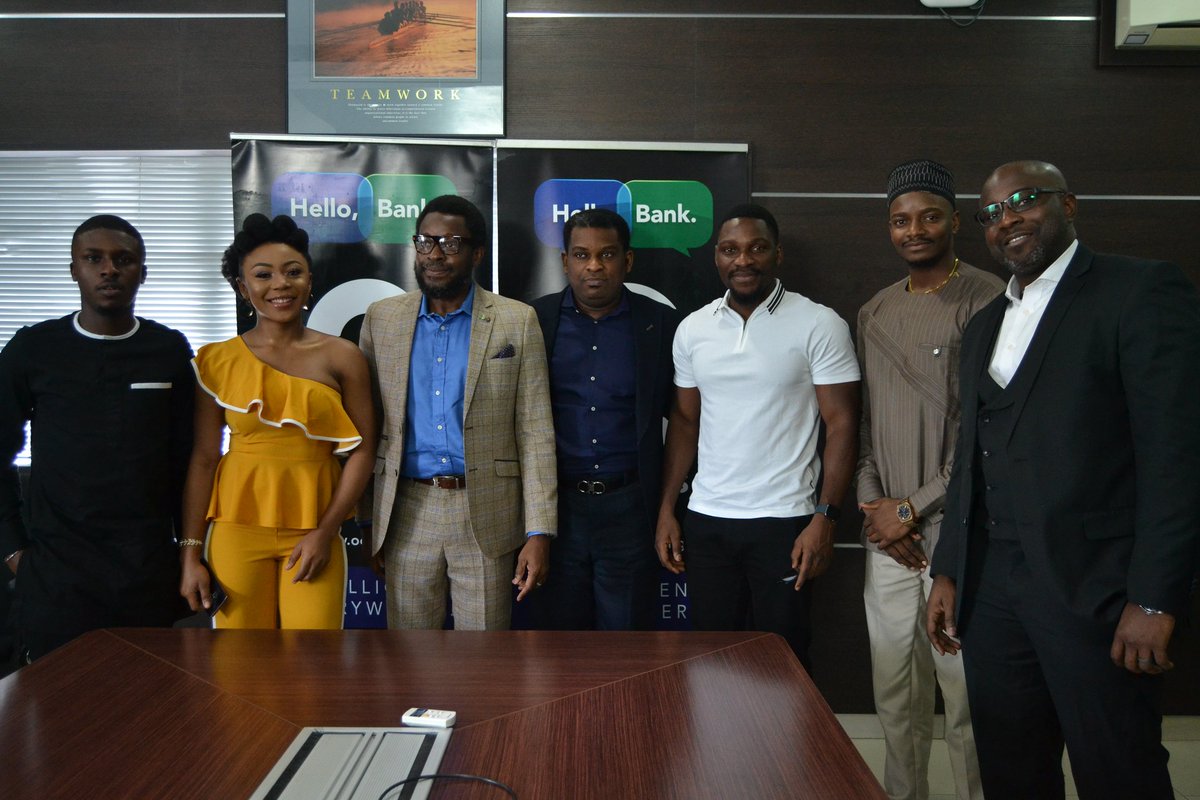 heritagebankplc's tweet photo. Wait for it... we are coming.
#BBNaija Next Season loading!!!!
In the meantime, we hung out with "Team Blue" today, the winners of our task in the last season. We've made good on our #reward we are looking forward to creating Timeless Wealth with them.
#😊 #watchthisspace https://t.co/vZkyFQhJAD