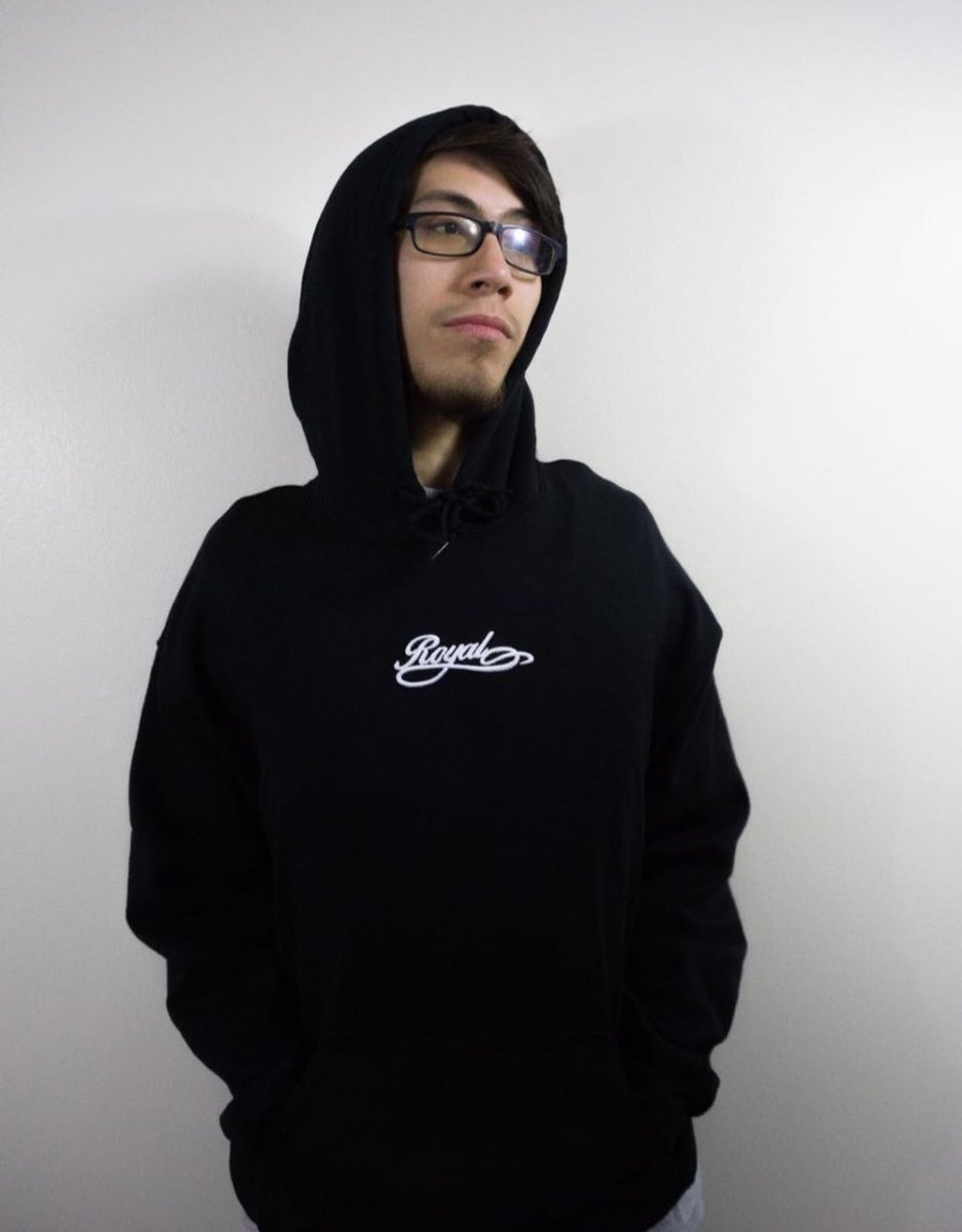 Royal Skate & Apparel tweet media