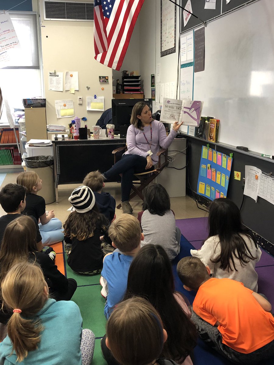 #nationalreadaloudday @ShongumMedia <a href="/ShongumElem/">Shongum Elementary</a> #dragonslovetacos