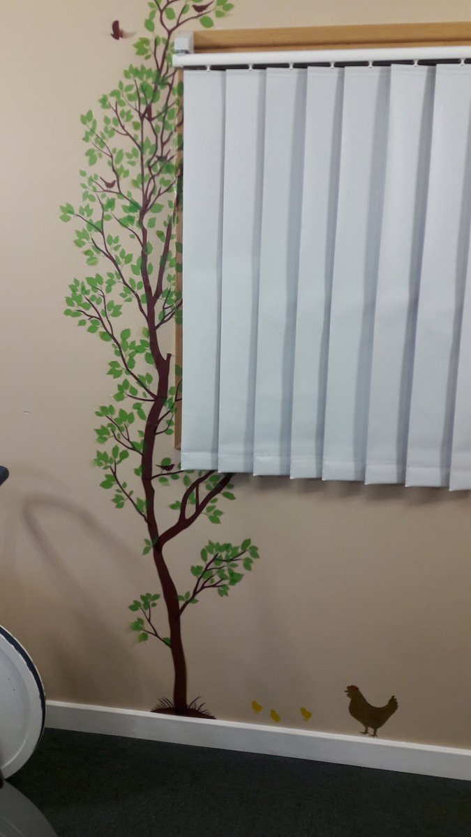 Asgre's tweet photo. Getting there! Forensic LSU @mpftnhs #Yewward men's shed. Patient feedback; they love this room it's a place where they feel relaxed plans in the making for a wider range of 25 hour activity groups aimed at men #furniturerestoration @WatsonMel @SimonGingeLloyd https://t.co/cslNBXiCpv