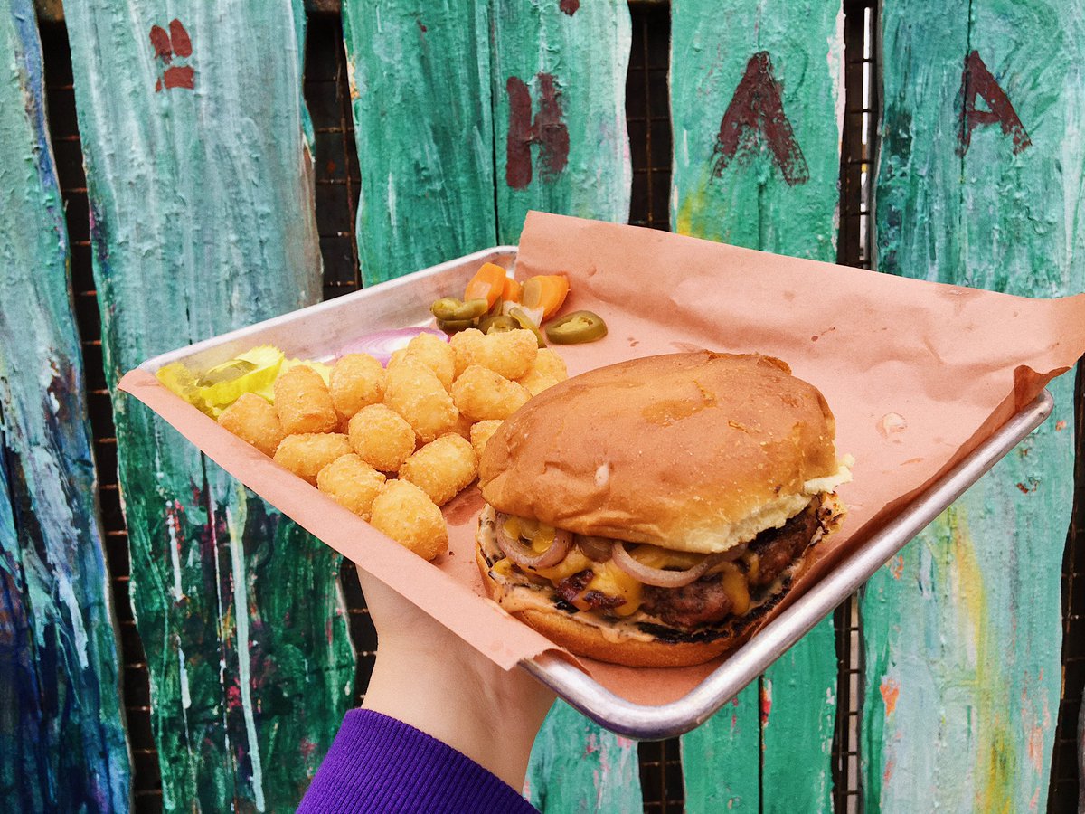 BumbershootBBQ's tweet photo. FRIDAY LUNCH SPECIAL! Smoked pit #cheeseburger with your choice of side! While supplies last. https://t.co/HPmPRlgwDR